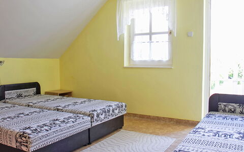 Welle: Finestra, Comfort, Tessile, Legna, Shade, Illuminazione, Costruzione, Pavimentazione, Interior Design