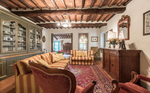 Villa Dell'angelo: Camera, Proprietà, Mobilia, Costruzione, Interior Design, Soffitto, Casa, Soggiorno, Immobiliare, Casa