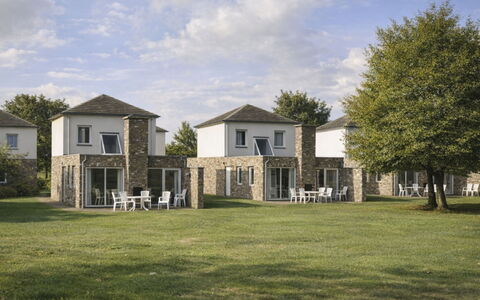Bungalowpark Landsrade: Casa, Casa, Zona Residenziale, Estate, Villetta, Prato, Sobborgo, Landscaping, Giardino, Agriturismo