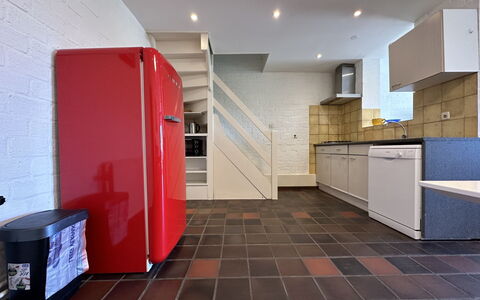 Bungalowpark Landsrade: Costruzione, Cabinetry, Interior Design, Pavimentazione, Pavimento, Casa, Legna, Gas, Soffitto