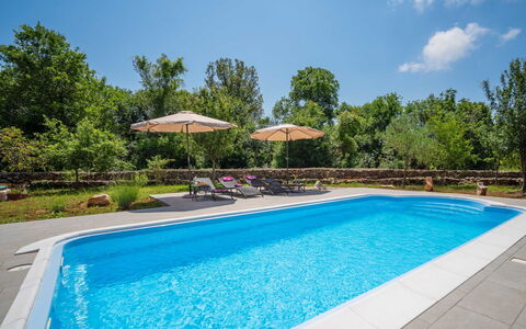 Mila: Piscina, Proprietà, Immobiliare, Casa, Tempo Libero, Casa, Costruzione, Vacanza, Estate, Cielo