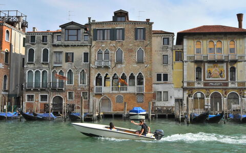 Venice 800: Cielo, Costruzione, Mondo, Illuminazione, Architettura, Grattacielo, Neve, Tempo Libero, Città, Congelamento