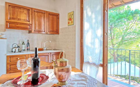 Casa Vasco: Camera, Proprietà, Mobilia, Costruzione, Interior Design, Giallo, Cucina, Casa, Immobiliare, Casa