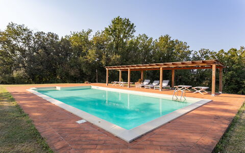 Casa La Rotta: Piscina, Proprietà, Casa, Immobiliare, Erba, Estate, Tempo Libero, Costruzione, Casa, Architettura
