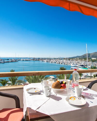 Antonia Sea Views