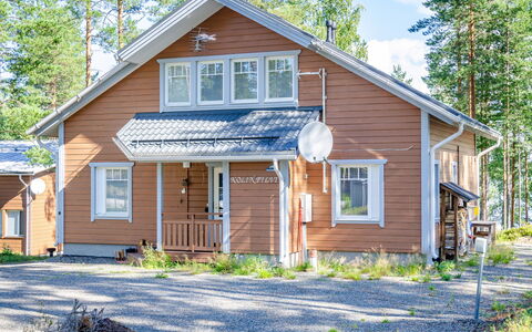 Kolinpilvi: Albero, Banca, Casa, Villetta, Lago, Stagno, Foresta, Log Cabin