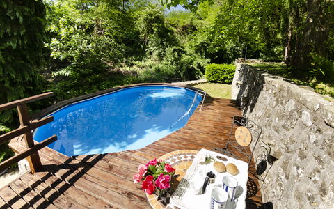 Il Molino: Acqua, Pianta, Proprietà, Piscina, Fiore, Albero, Mobili Da Esterno, Corpo D'Acqua, Shade, Legna