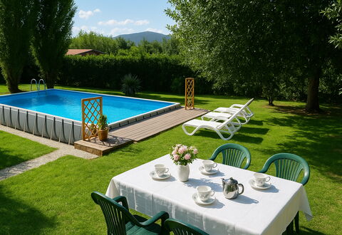 Villa Elisa: Piscina, Giardino, Shade, Mobili Da Esterno, Tempo Libero, Prato, Eco Hotel, Backyard, Cortile, Landscaping