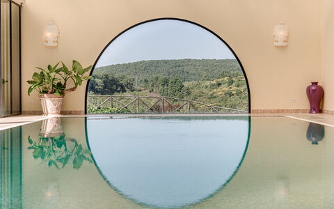 Terrazza e Libreria: Acqua, Pianta, Risorse Idriche, Proprietà, Rettangolo, Costruzione, Corpo D'Acqua, Shade, Albero, Finestra