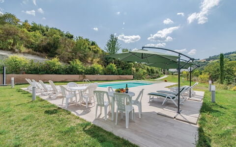 Ca Maggetti: Proprietà, Immobiliare, Paesaggio Naturale, Casa, Estate, Zona Residenziale, Costruzione, Piscina, Backyard, Casa