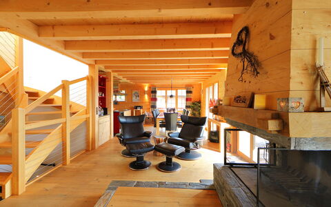 Chalet Maurice: Camera, Legna, Costruzione, Fascio, Log Cabin, Latifoglie, Interior Design, Pavimento, Legname, Soffitto