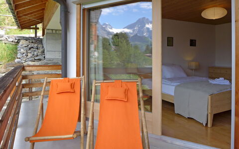 Mürren 300: Pianta, Proprietà, Costruzione, Azzurro, Legna, Shade, Architettura, Interior Design, Comfort, Albero