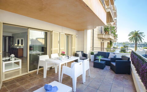 Maritimo: Proprietà, Costruzione, Camera, Immobiliare, Casa, Ricorrere, Appartamento, Mobilia, Interior Design, Suite