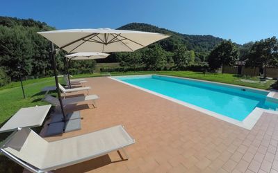 Casale 180: Piscina, Proprietà, Lettino, Casa, Immobiliare, Tempo Libero, Mobili Da Esterno, Costruzione, Mobilia, Shade