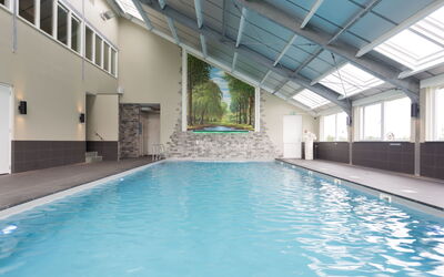 Lichtenvoorde 104: Piscina, Centro Ricreativo, Proprietà, Costruzione, Tempo Libero, Immobiliare, Soffitto, Piastrella, Architettura, Piscina