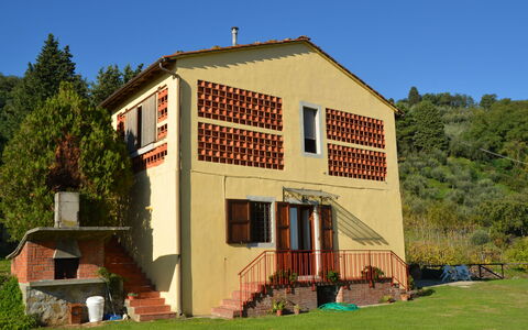 Aurora: Casa, Proprietà, Costruzione, Casa, Architettura, Area Rurale, Immobiliare, Villetta, Agriturismo, Facciata