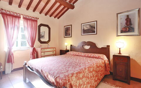 Borgo Antico Paolo: Camera Da Letto, Letto, Camera, Mobilia, Lenzuolo, Proprietà, Bedding, Soffitto, Telaio Del Letto, Interior Design