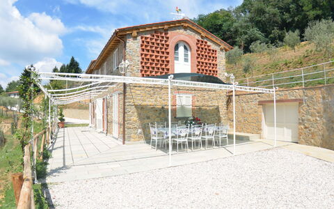 Villa Orchidea: Proprietà, Costruzione, Casa, Architettura, Immobiliare, Casa, Estate, Facciata, Villa, Camera