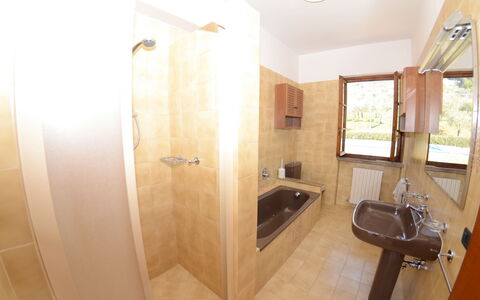 Villa Vaniglia Proprietà: Proprietà, Camera, Bagno, Casa, Pavimento, Costruzione, Immobiliare, Interior Design, Piastrella, Casa