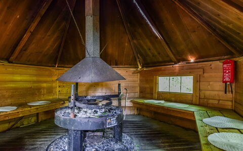 Palttala: Mobilia, Sedia, Mobili Da Esterno, Tavolo, Legna, Tavolo Esterno, Cucina & Sala Da Pranzo Tavolo, Shade, Giardino, Ombrello
