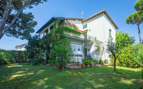 Madda: Proprietà, Casa, Immobiliare, Costruzione, Casa, Estate, Architettura, Zona Residenziale, Lotto, Cielo