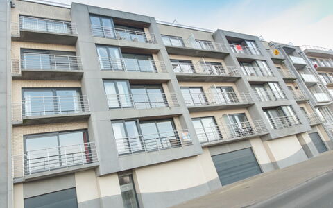 Bredene 730: Costruzione, Appartamento, Proprietà, Zona Residenziale, Condominio, Architettura, Uso Misto, Quartiere, Immobiliare, Edificio Commerciale