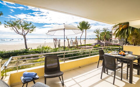 Vista al Mar: Proprietà, Immobiliare, Interior Design, Costruzione, Casa, Camera, Architettura, Vacanza, Balcone, Casa