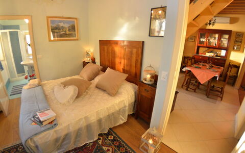 San Michele: Camera, Mobilia, Proprietà, Camera Da Letto, Letto, Costruzione, Interior Design, Pavimento, Casa, Immobiliare