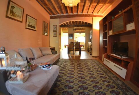 San Michele: Camera, Proprietà, Costruzione, Interior Design, Soffitto, Immobiliare, Mobilia, Soggiorno, Casa, Atrio