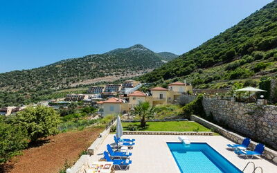 Villa Charakas