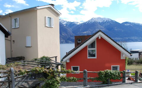 Rossella: Proprietà, Casa, Casa, Costruzione, Tetto, Immobiliare, Cittadina, Cielo, Architettura, Facciata
