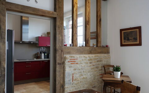 Les Écuries de Callenville: Camera, Proprietà, Mobilia, Costruzione, Parete, Interior Design, Casa, Pavimento, Proprietà Del Materiale, Finestra