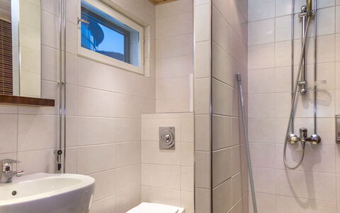 Tahko Spa Suites Orange a 4: Legna, Villetta, Color Legno, Latifoglie, Log Cabin, Plank, Soffitto, Materiali Naturali, Legname, Edifici Giardino