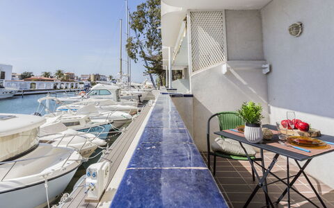 Symar: Proprietà, Immobiliare, Costruzione, Architettura, Casa, Camera, Appartamento, Yacht Di Lusso, Mobilia, Interior Design