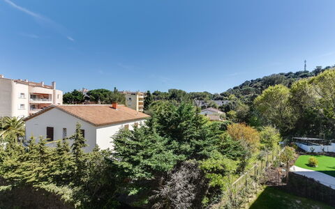 79 Bay: Proprietà, Zona Residenziale, Casa, Casa, Immobiliare, Cielo, Costruzione, Cittadina, Architettura, Quartiere
