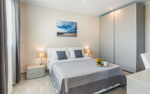Villa Le Terme: Camera Da Letto, Camera, Mobilia, Proprietà, Letto, Interior Design, Lenzuolo, Suite, Costruzione, Immobiliare