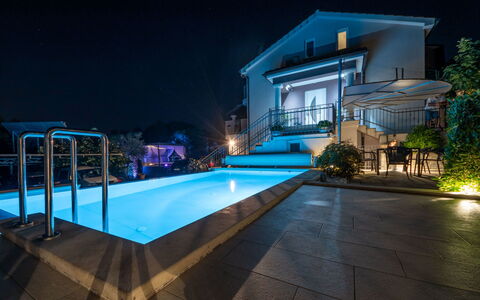 Sontje: Acqua, Pianta, Cielo, Piscina, Costruzione, Tempo Libero, Condominio, Eco Hotel, Ricreazione, Resort Citta '