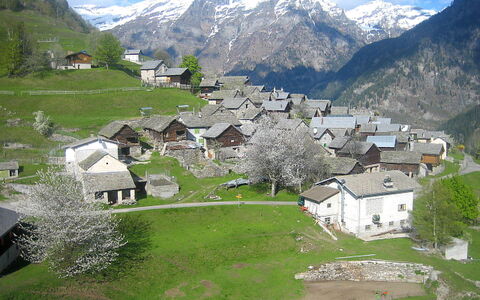 Rustico Nurell: Acqua, Cielo, Pianta, Paesaggio Naturale, Corso Di Golf, Albero, Vegetazione, Lotto, Highland