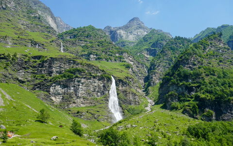 Rustico Nurell: Acqua, Cielo, Pianta, Paesaggio Naturale, Corso Di Golf, Albero, Vegetazione, Lotto, Highland