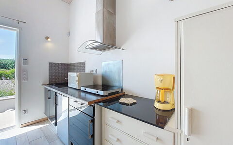 Les Hauts du Parc: Elettrodomestico Da Cucina, Cucina, Interior Design, Controsoffitto, Apparecchio Major, Pavimentazione, Mobilia, Elettrodomestico, Soffitto, Pavimento