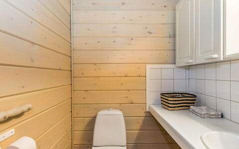 Saarijärvi: Legna, Villetta, Log Cabin, Foresta, Capannone, Edifici Giardino, Larice, Woodland, Color Legno