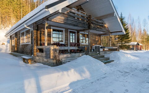 Saarijärvi: Legna, Villetta, Log Cabin, Foresta, Capannone, Edifici Giardino, Larice, Woodland, Color Legno