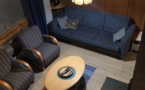 Vuokatinportti B 8: Legna, Mobilia, Soggiorno, Comfort, Color Legno, Sedia, Latifoglie, Bracciolo, Divano