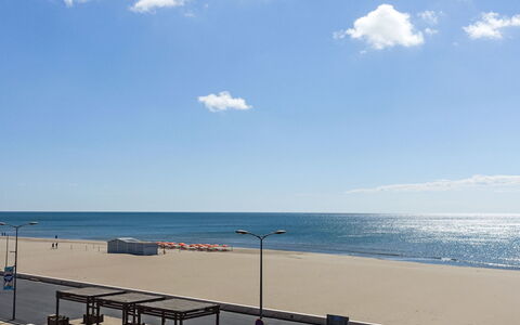 Les Romarins: Nube, Acqua, Cielo, Azzurro, Street Luce, Orizzonte, Cumulo, Spiaggia, Paesaggio, Shade