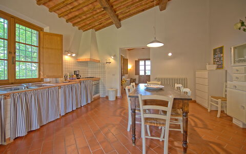 Casa Legoli: Camera, Proprietà, Costruzione, Pavimento, Pavimento In Legno, Mobilia, Latifoglie, Immobiliare, Casa, Soffitto