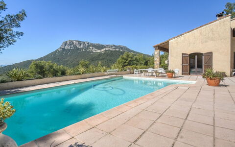 Les Baux Rouges: Proprietà, Piscina, Casa, Immobiliare, Costruzione, Estate, Casa, Villa, Vacanza, Architettura