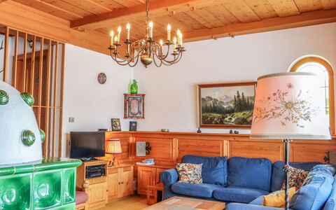 Berghaus Weitblick: Mobilia, Proprietà, Costruzione, Divano, Tavolo, Legna, Illuminazione, Interior Design, Casa, Soggiorno