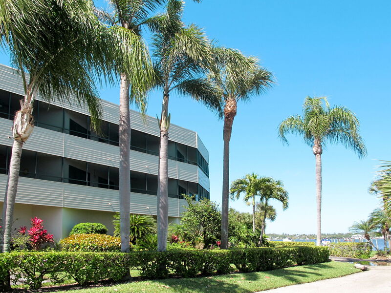 Bay View (Ann610)
