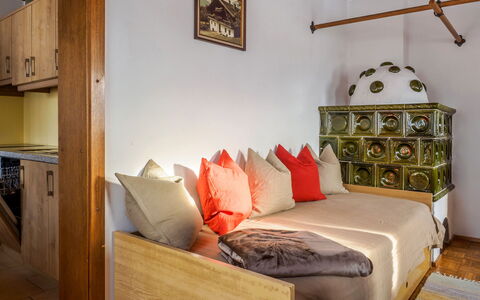 Glatzbichl: Mobilia, Letto, Camera Da Letto, Camera, Proprietà, Interior Design, Telaio Del Letto, Lenzuolo, Bedding, Parete