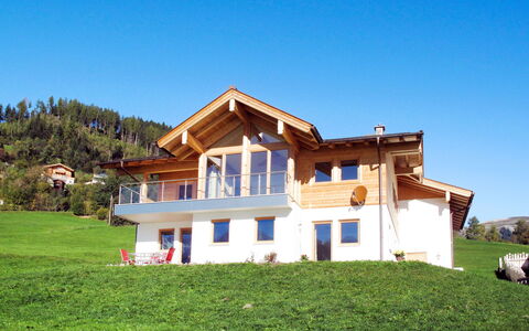 Talmoosen-Bauer: Cielo, Pianta, Costruzione, Finestra, Albero, Paesaggio Naturale, Lotto, Casa, Erba, Villetta